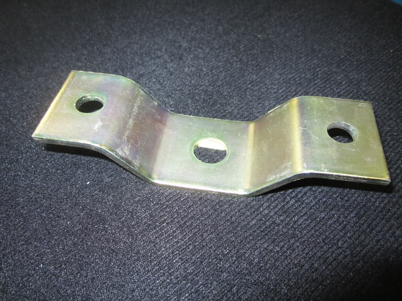 BRACKET 10GA x 1.50 x 5.45 LIG