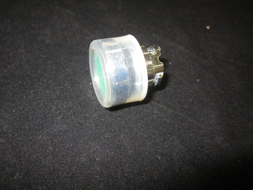 OPERATOR, PUSHBUTTON (GREEN)
