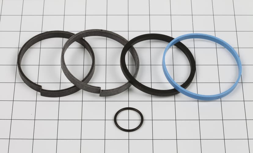 USE 70022041 PISTON SEAL KIT