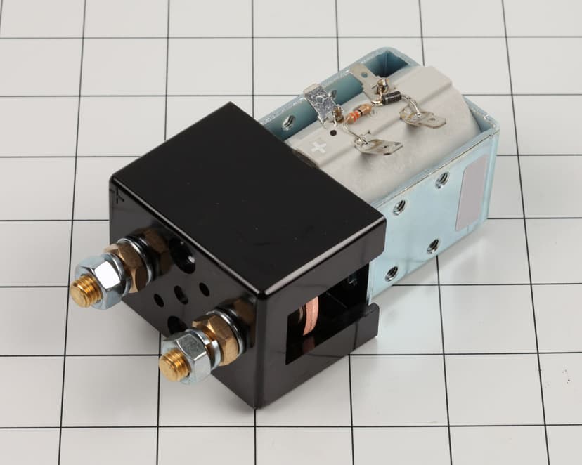 CONTACTOR