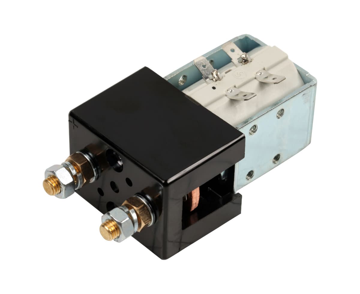 CONTACTOR
