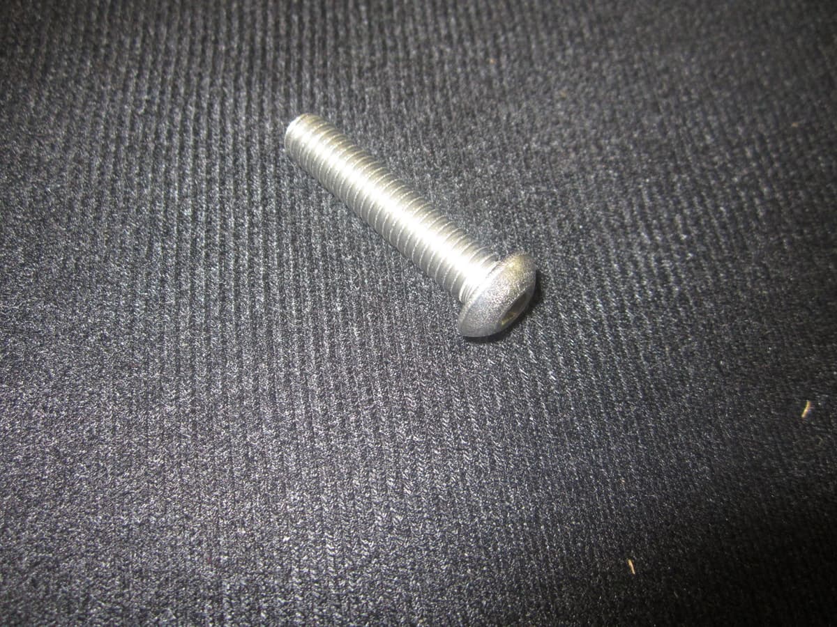 CAPSCREW .31"-18NC x 1.50" S.S