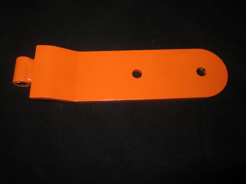 HINGE,STRAP UPPER DOOR GLASS