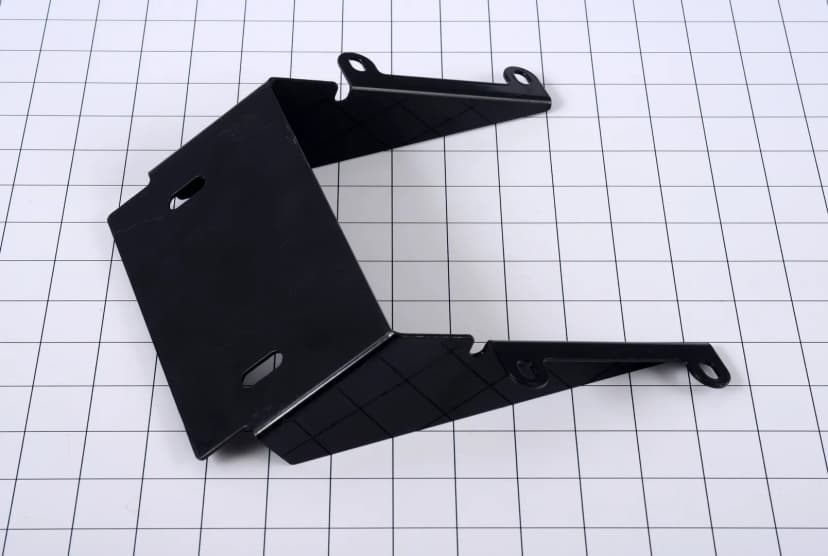BRACKET,LCD PROTECTIVE VISOR