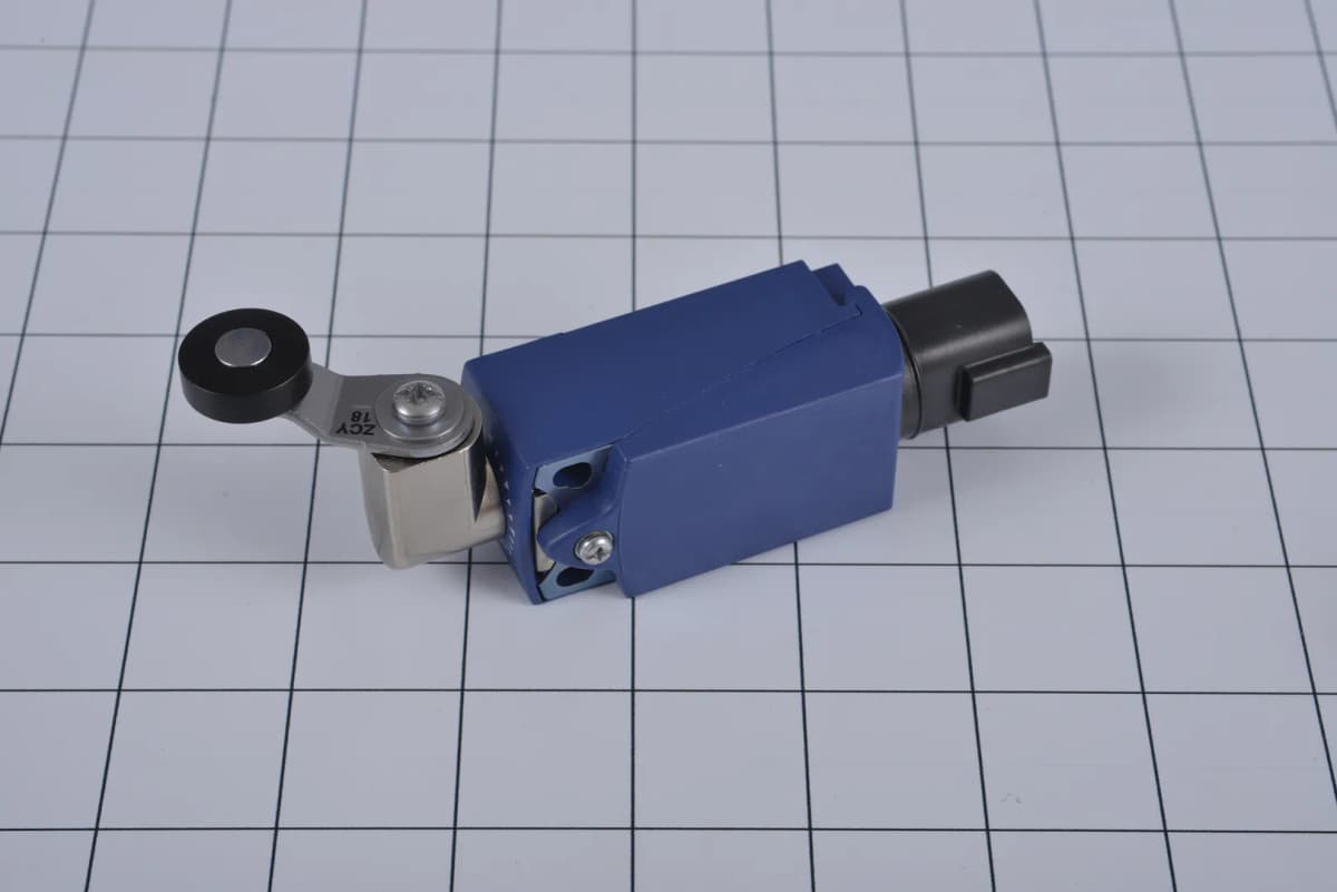 SWITCH,ROLLER LIMIT