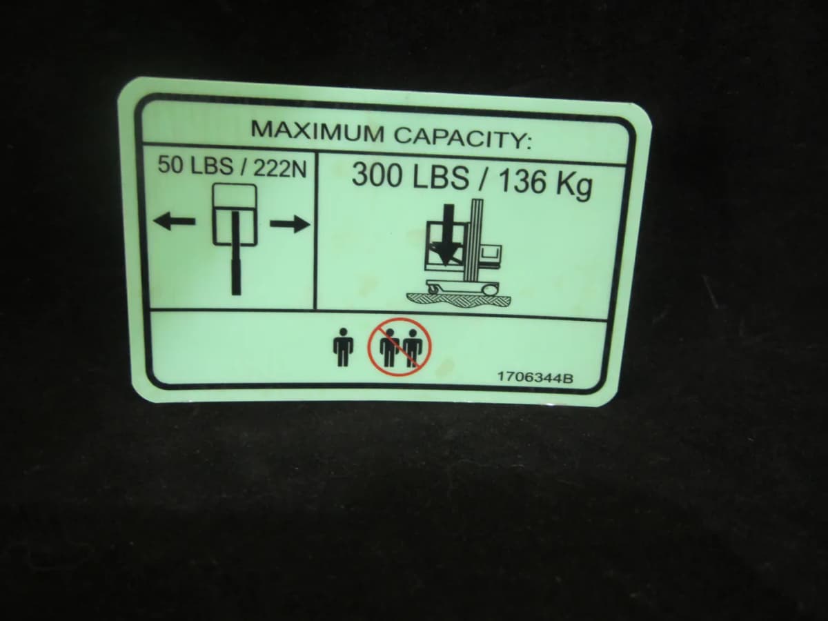 DECAL,CAPACITY(300LBS)