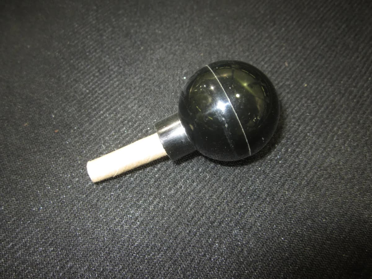 HANDLE,LATCH